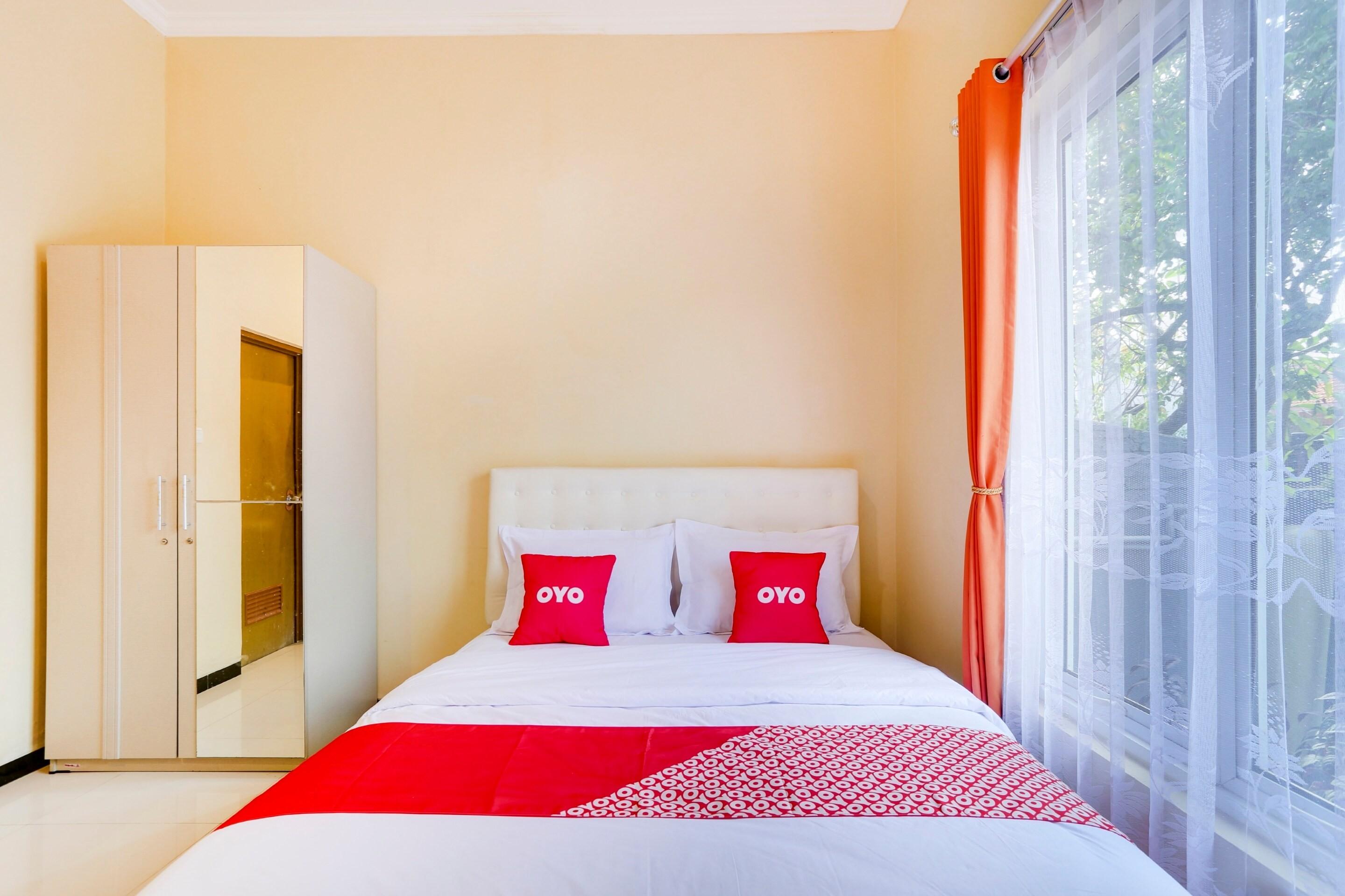 Capital O 3971 Griya Loka Syariah 1 Sampangan Hotel 2*