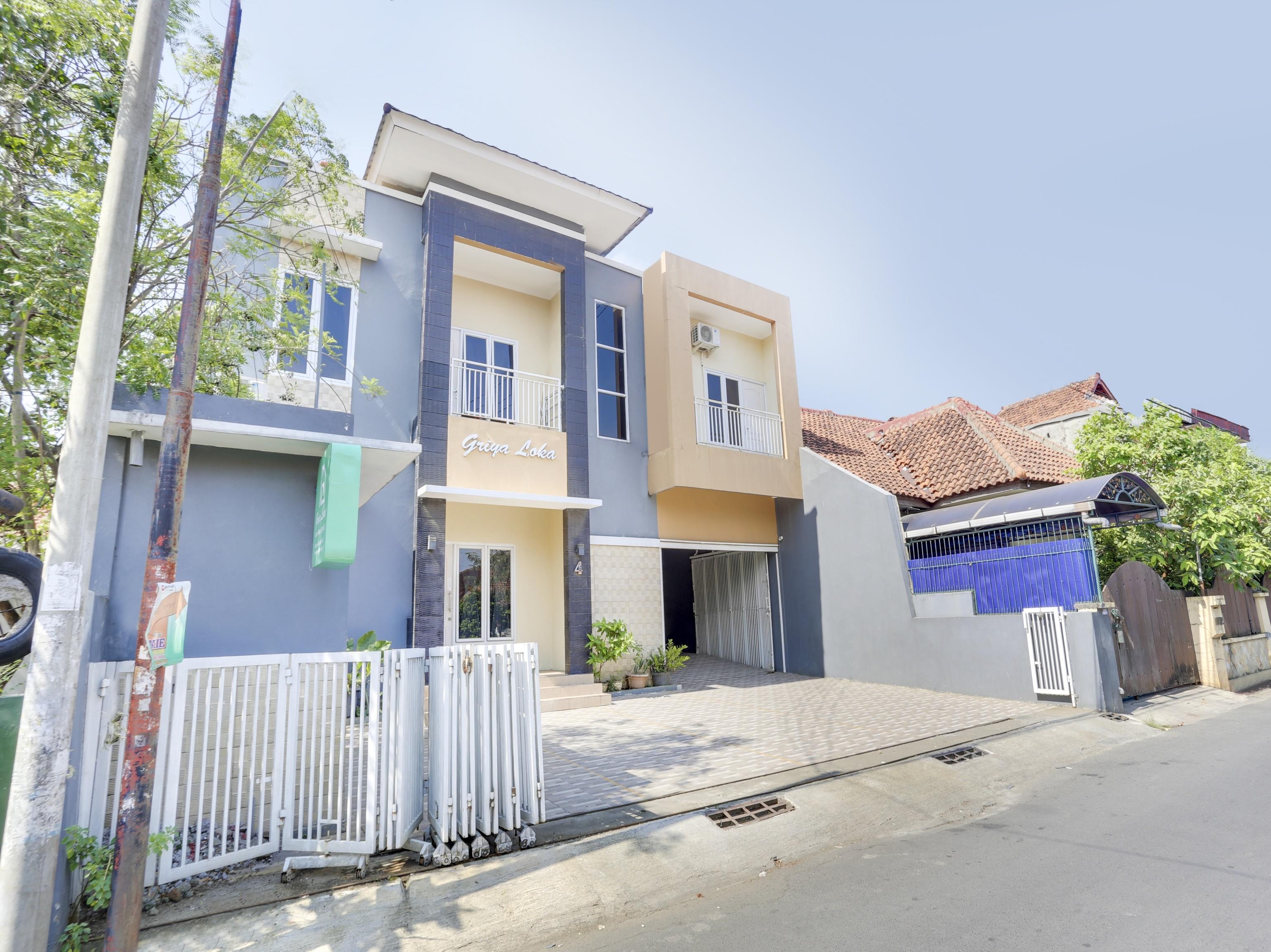 Hotel Capital O 3971 Griya Loka Syariah 1 Sampangan 2*