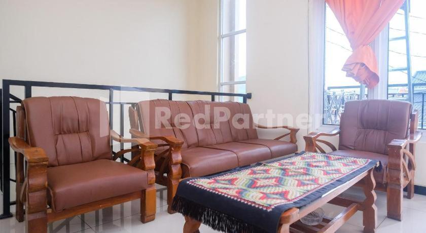 Hotel Capital O 3971 Griya Loka Syariah 1 Sampangan